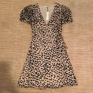 Alice + Oliva cheetah print wrap dress